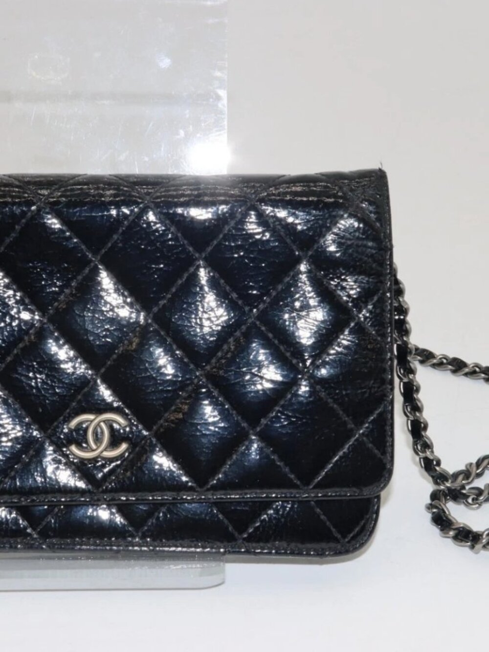 Chanel Matelasse Shoulder Wallet Patent leather Chain Bag 7.5" x 5 x 1 - Black
